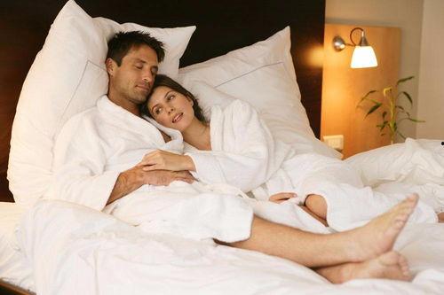 国产夫妻性爱自拍,国产夫妻性爱自拍揭秘